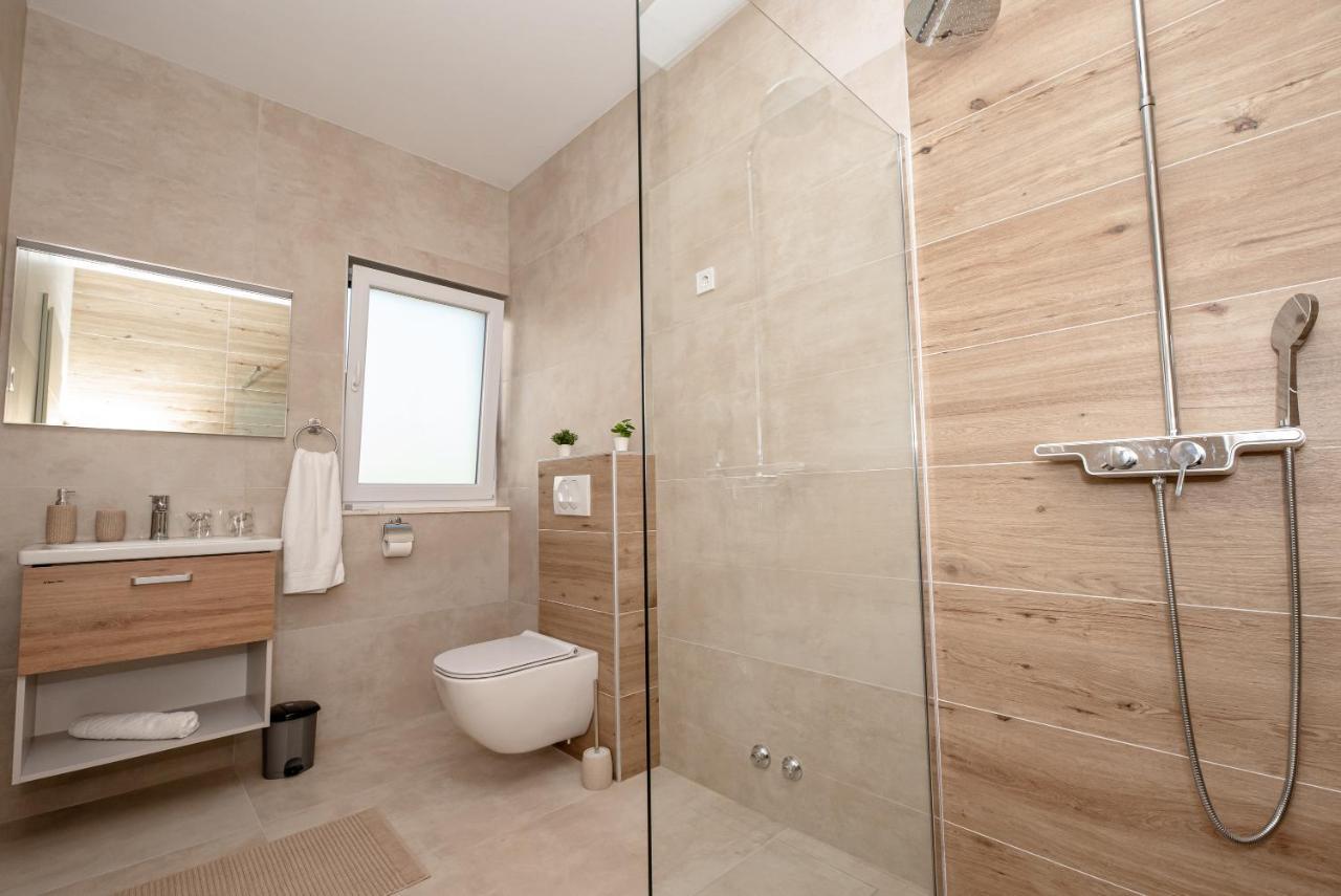 Villa Sportiva Zadar With Private Heated Pool Exteriör bild